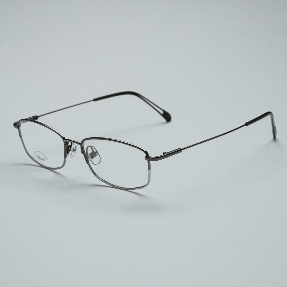 Titan Halbrand — Brillenfassungen bei Smile Optik in Evrenseki